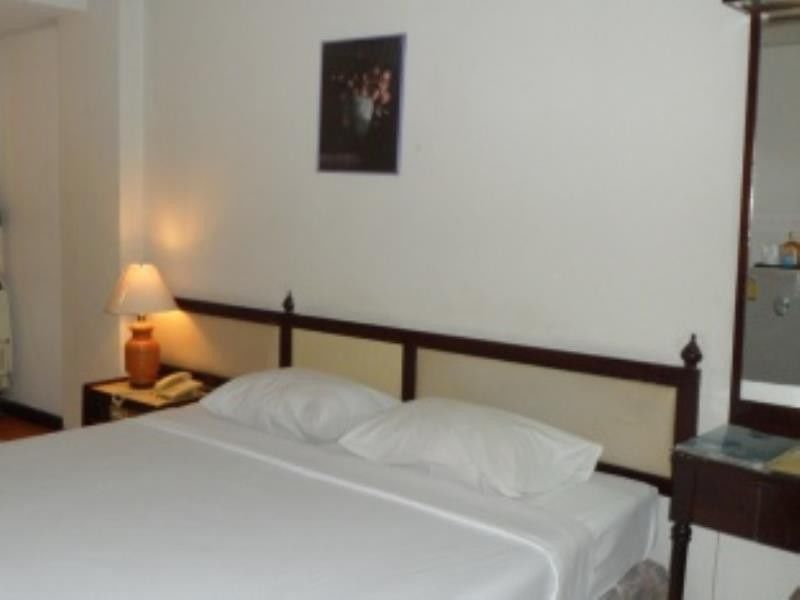 Diamond Beach Hotel Паттая Екстер'єр фото