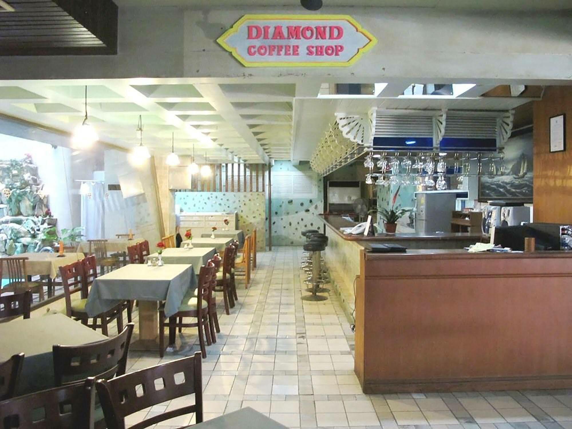 Diamond Beach Hotel Паттая Екстер'єр фото
