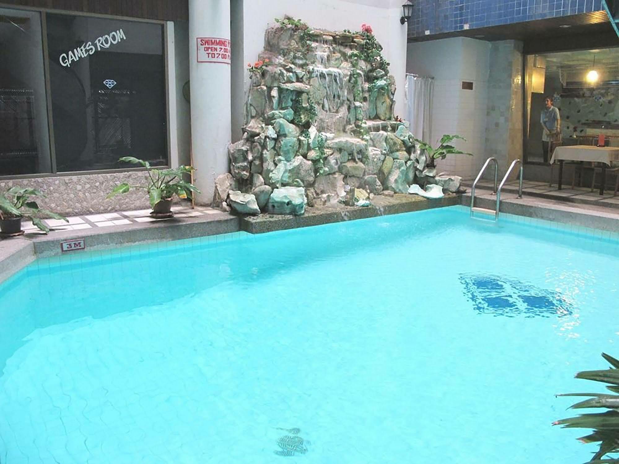 Diamond Beach Hotel Паттая Екстер'єр фото